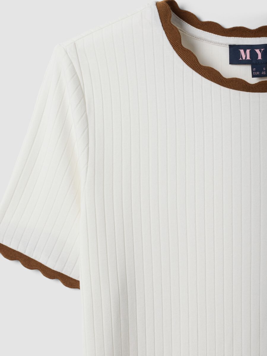 White stretch viscose crew-neck T-shirt with contrast trim_5