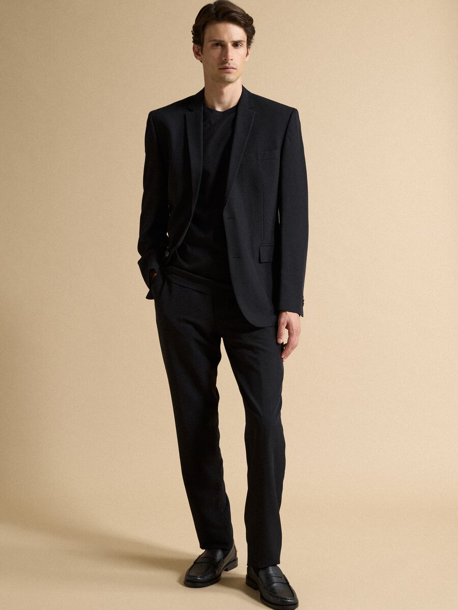 Pantaloni formali neri in viscosa elasticizzata slim fit_0