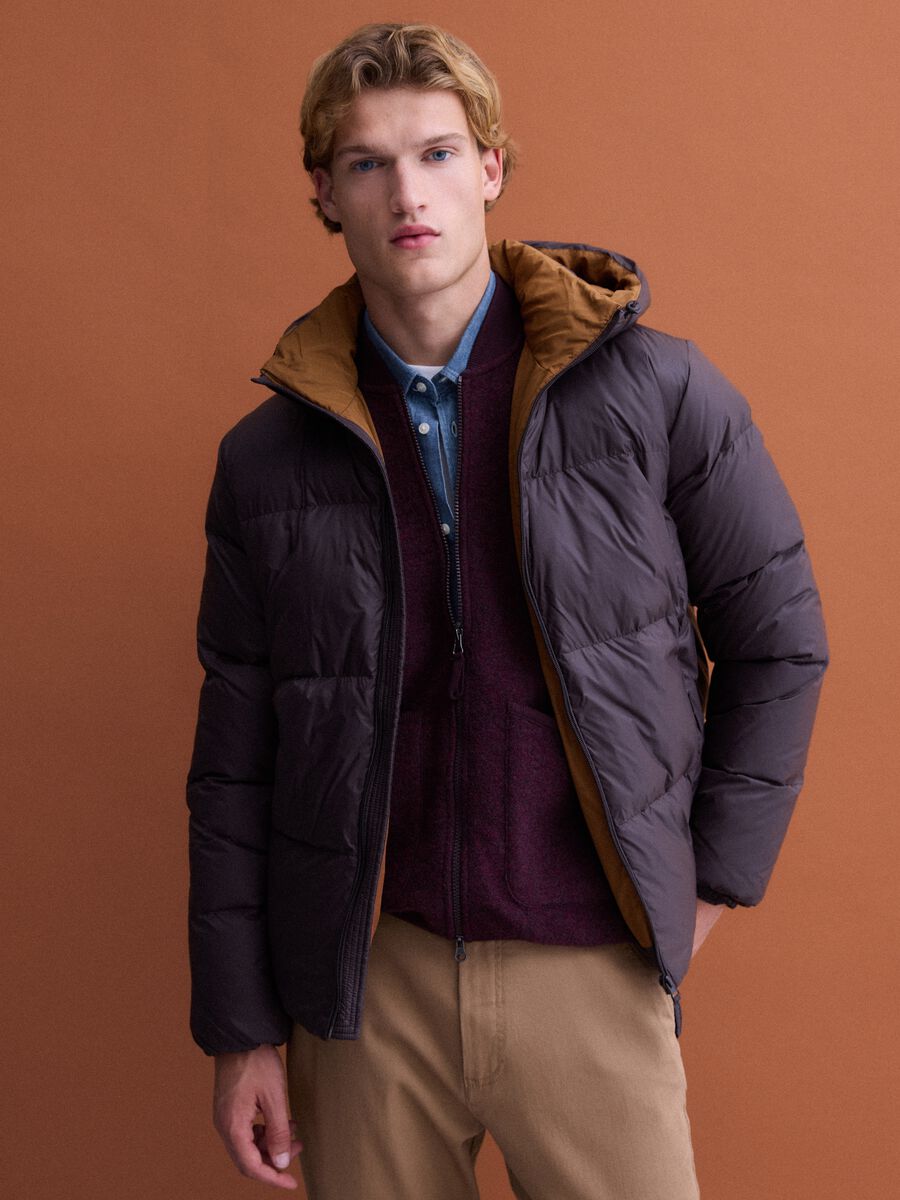 Brown padded puffer jacket with hood and zip, regular fit_0
