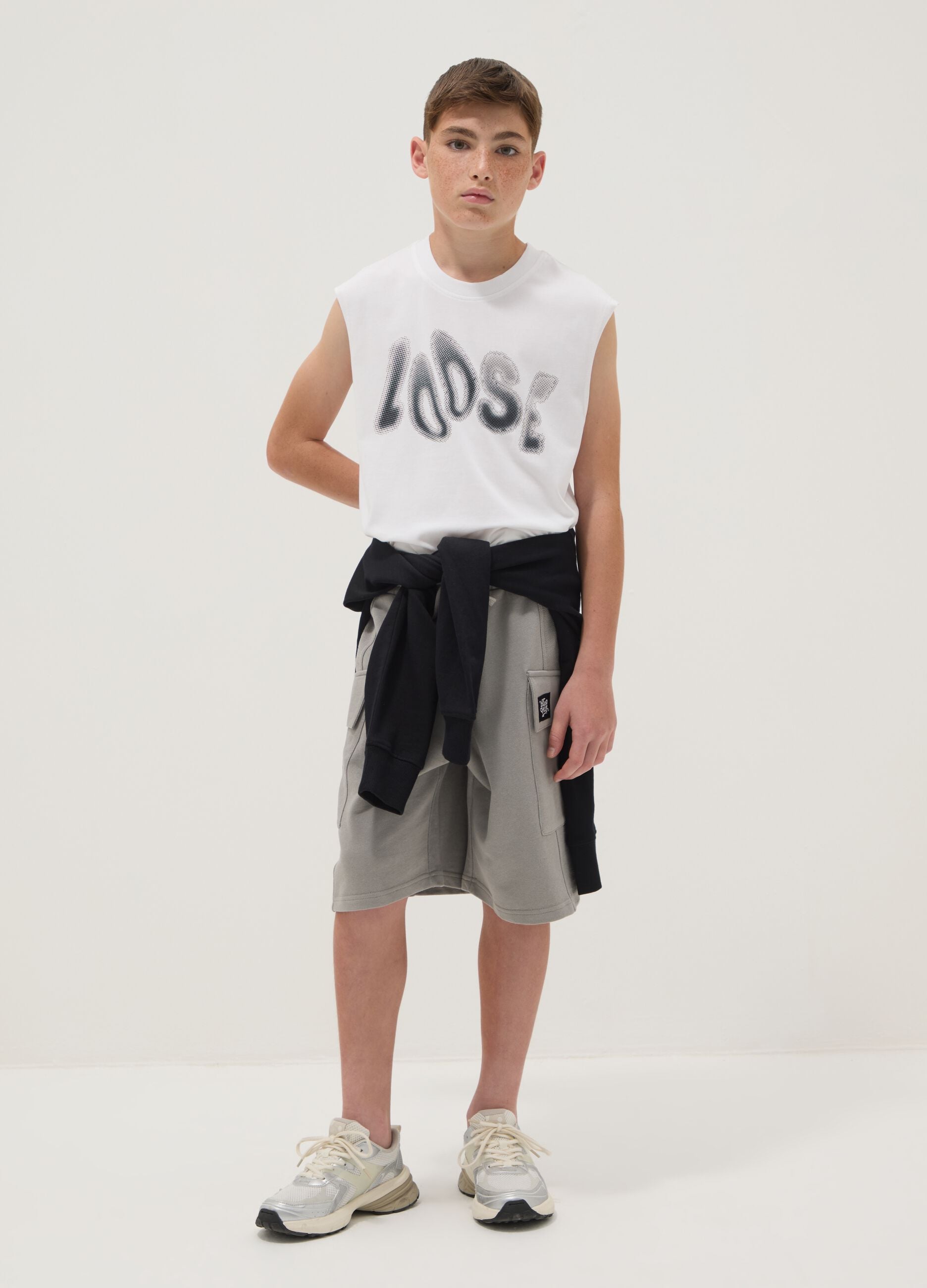 Grey pure cotton cargo bermuda shorts for boys, oversized fit