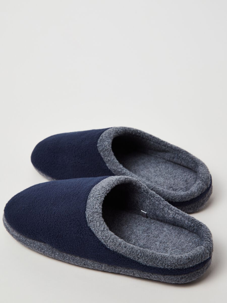 Slippers with contrasting edging_2