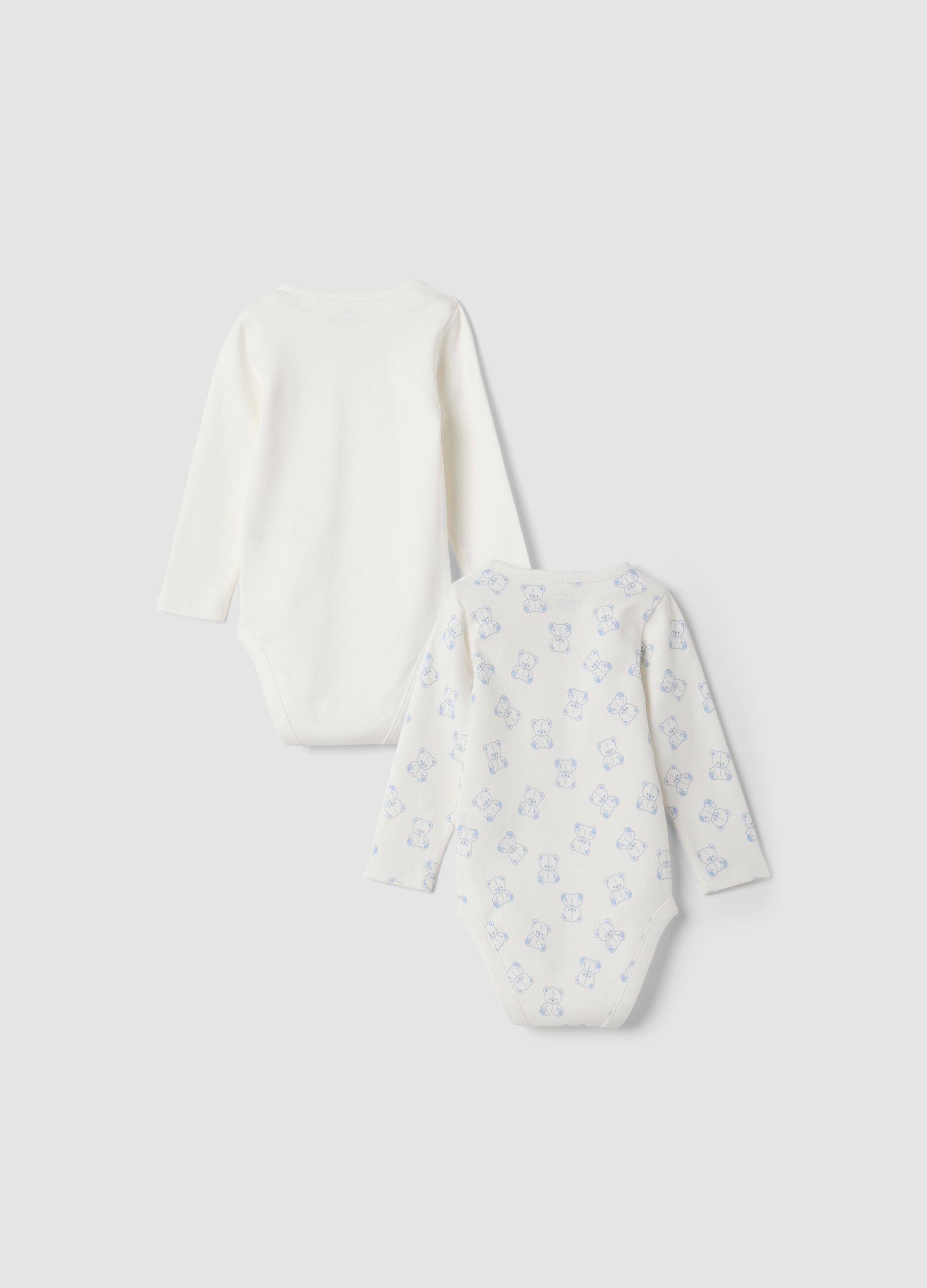 2-pack white organic cotton baby bodysuits with teddy bear print