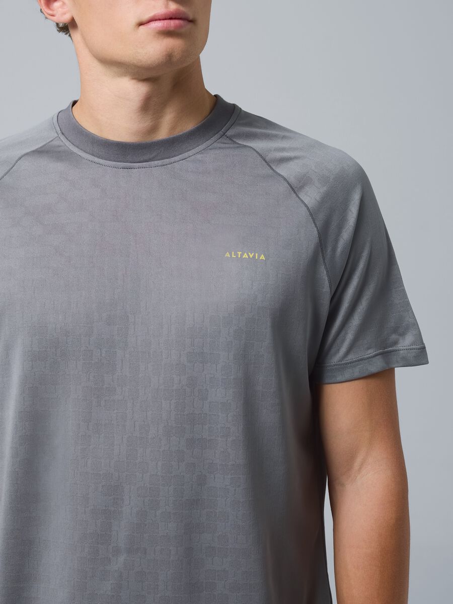 Graues Sport-T-Shirt ALTAVIA COURT aus technischem Material_2