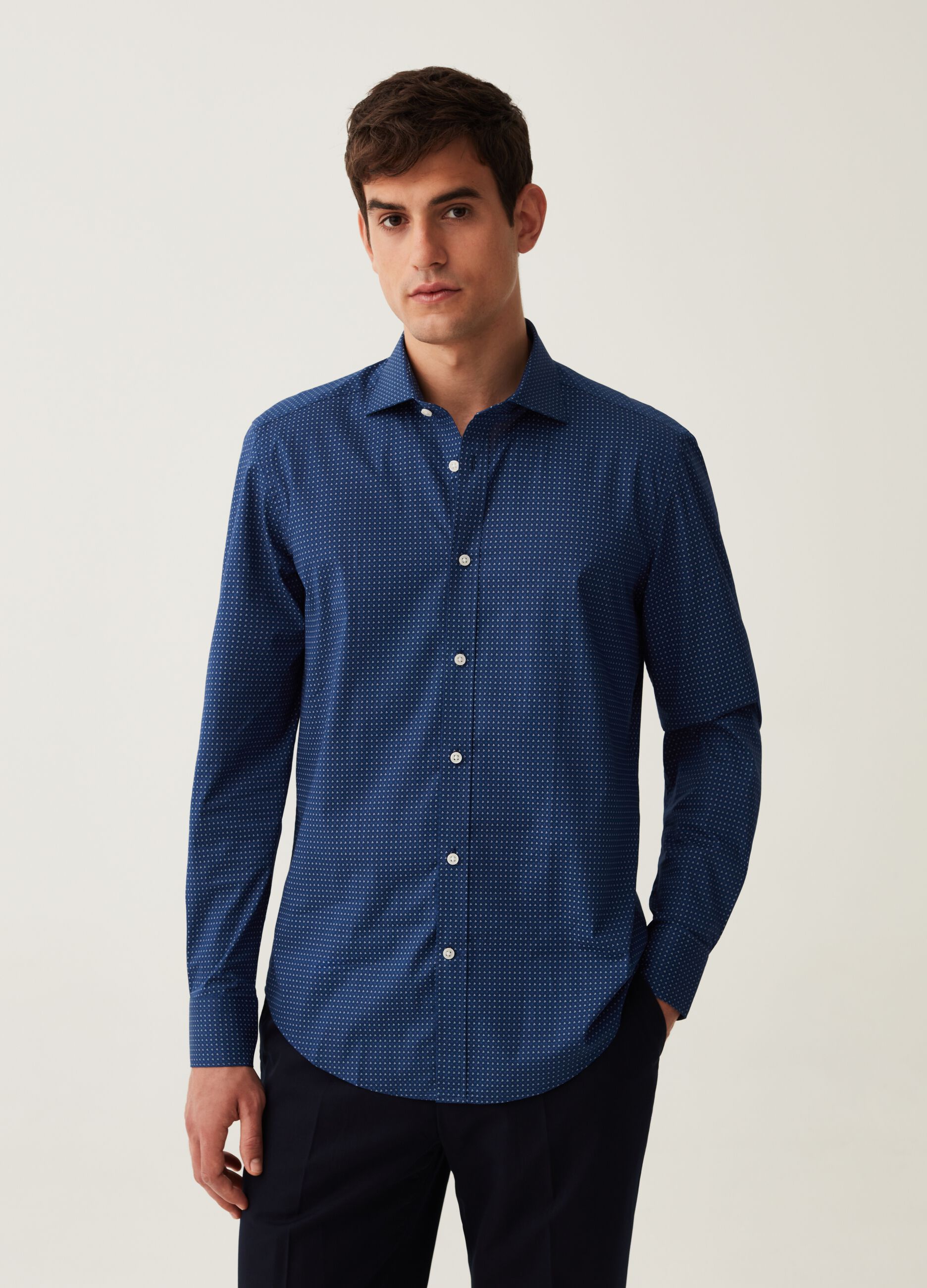 Slim-fit shirt with micro pattern_1