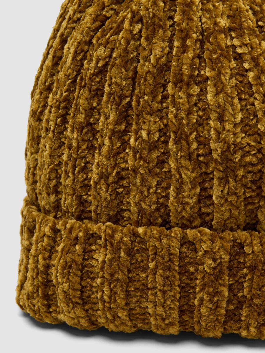 Green ribbed stretch-fabric beanie_2