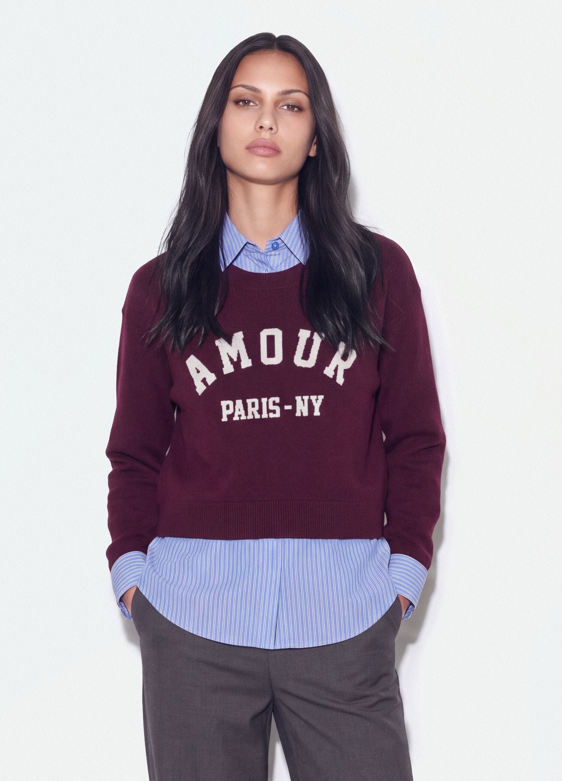 Purple viscose and wool-blend jumper with V-neck and shirt insert