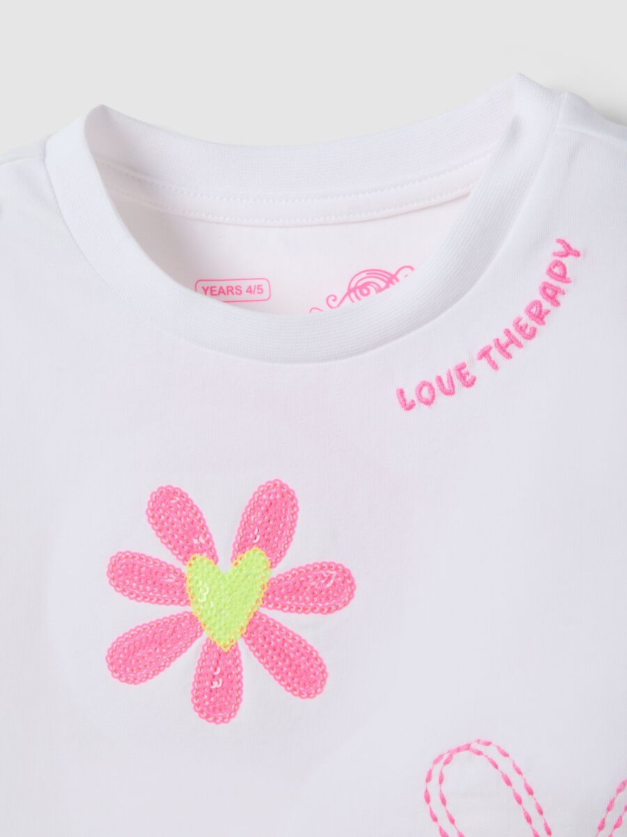 White girl's stretch cotton T-shirt with embroidered flowers_2
