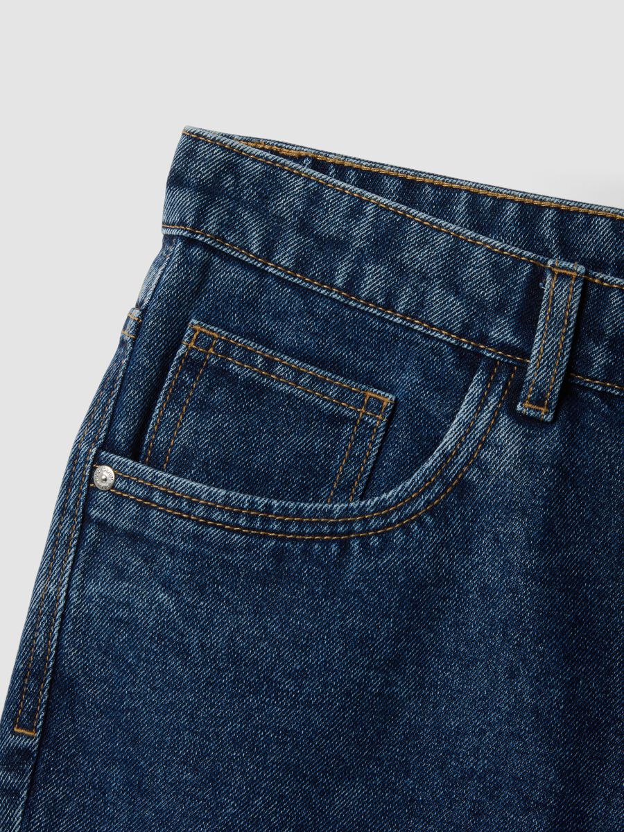 Slim Fit Blue Denim Cotton Blend Shorts_5