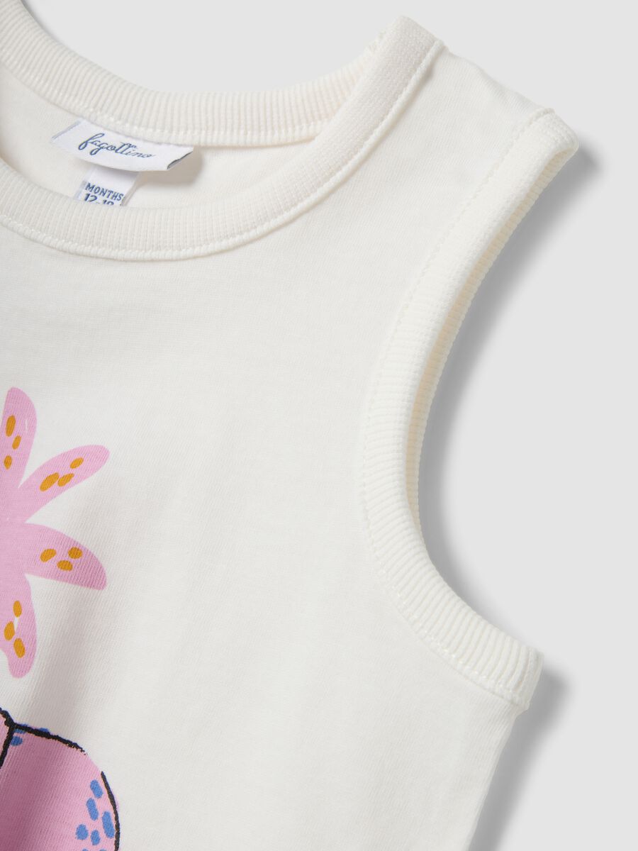 White organic cotton vest top with print and knot detail_2