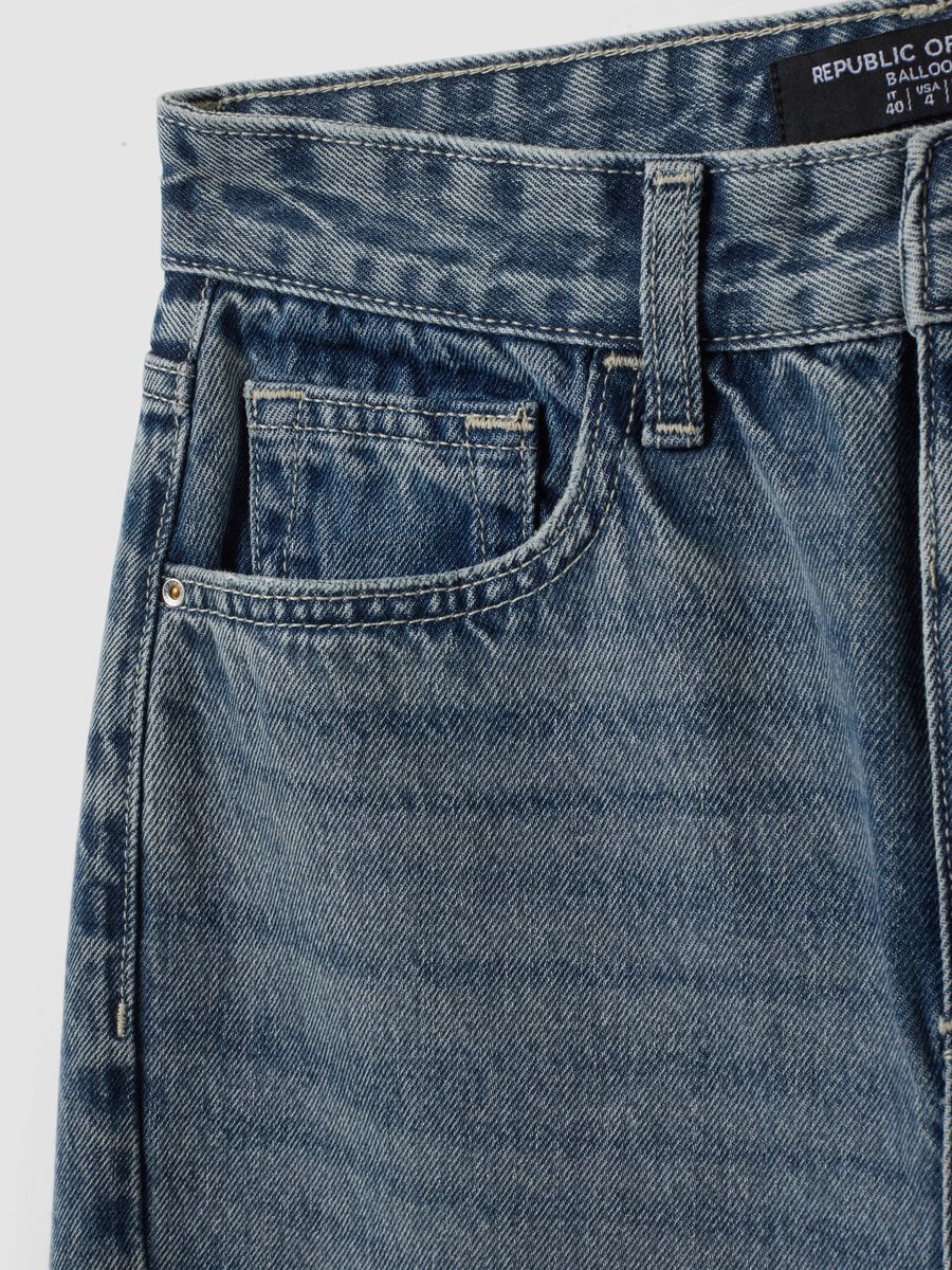Balloon-Fit-Jeans aus Denim aus reiner Baumwolle_5