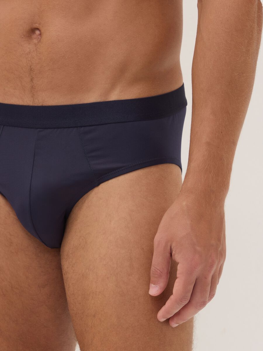 Three-pack of blue stretch microfibre briefs_2