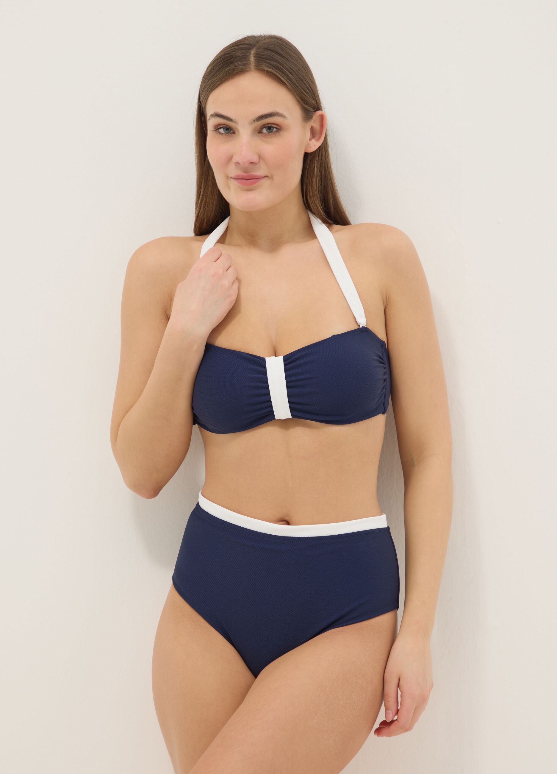 Blue and white bandeau bikini top in stretch fabric