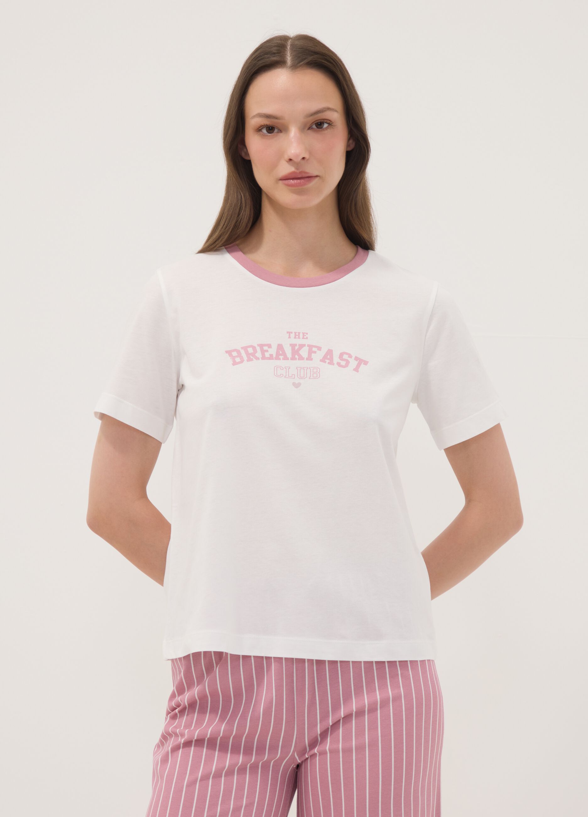 Pink and white organic cotton pyjamas with cropped trousers