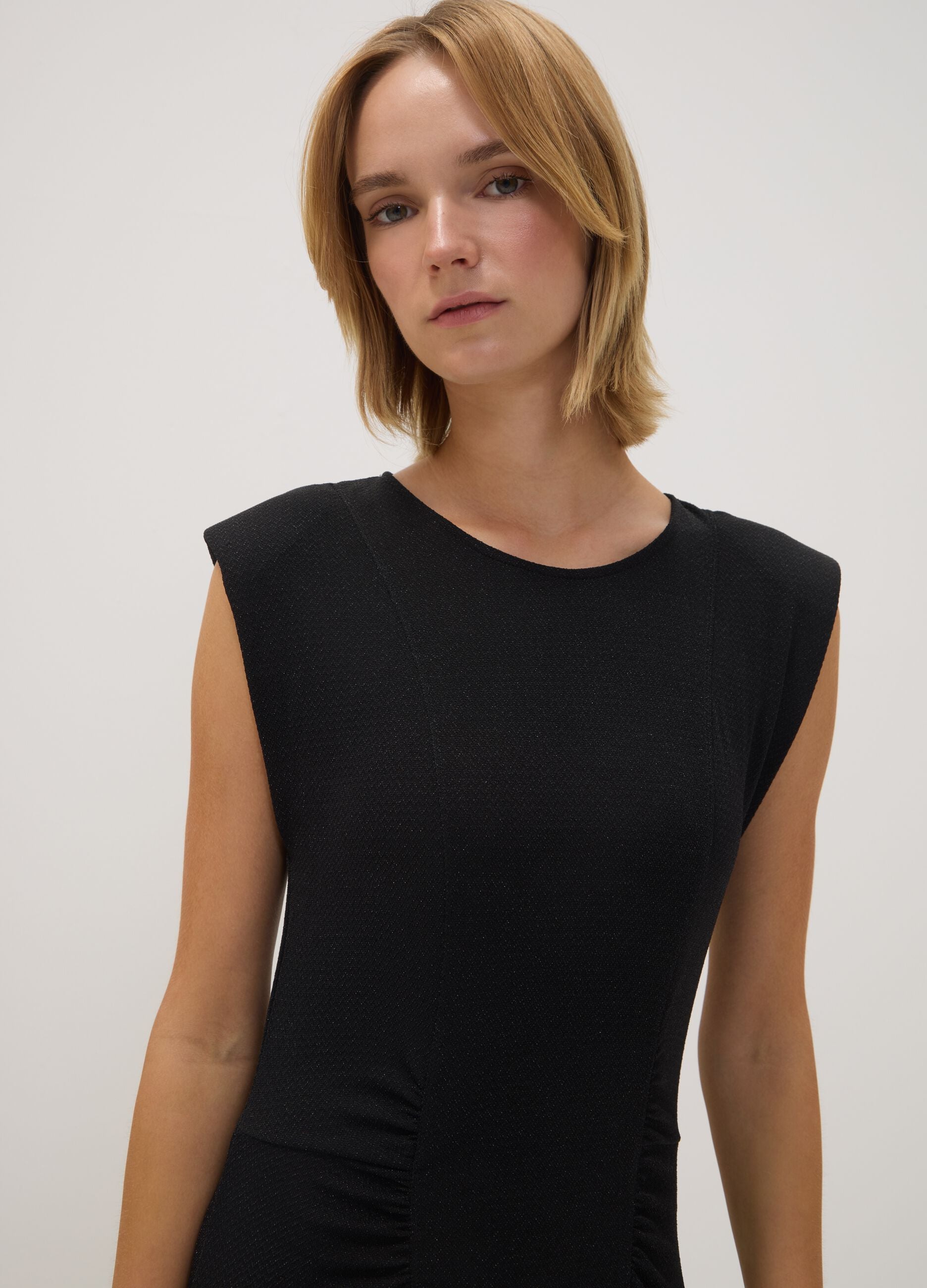 Long black stretch dress with crew neck