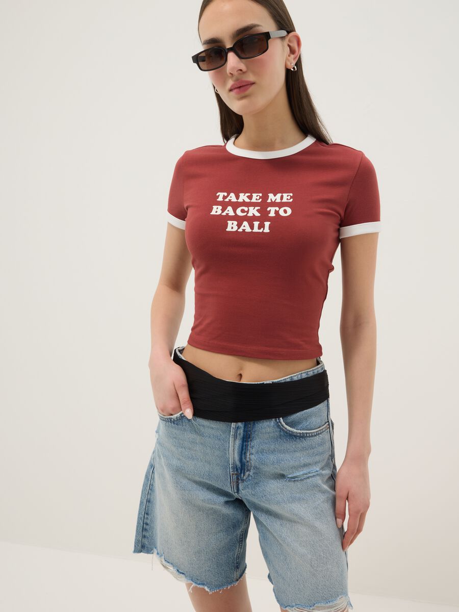 Rotes Regular-Fit T-Shirt aus Stretch-Baumwolle mit Print_0