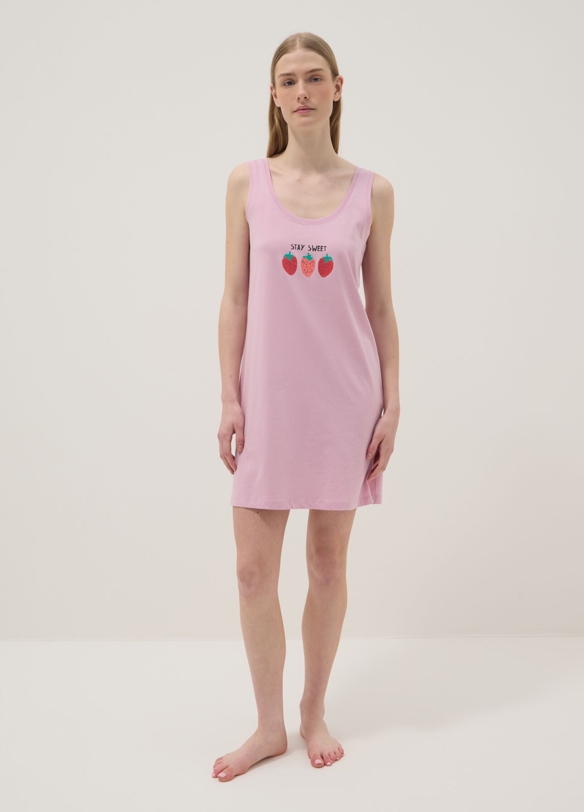 Pink pure cotton nightgown regular fit with strawberries