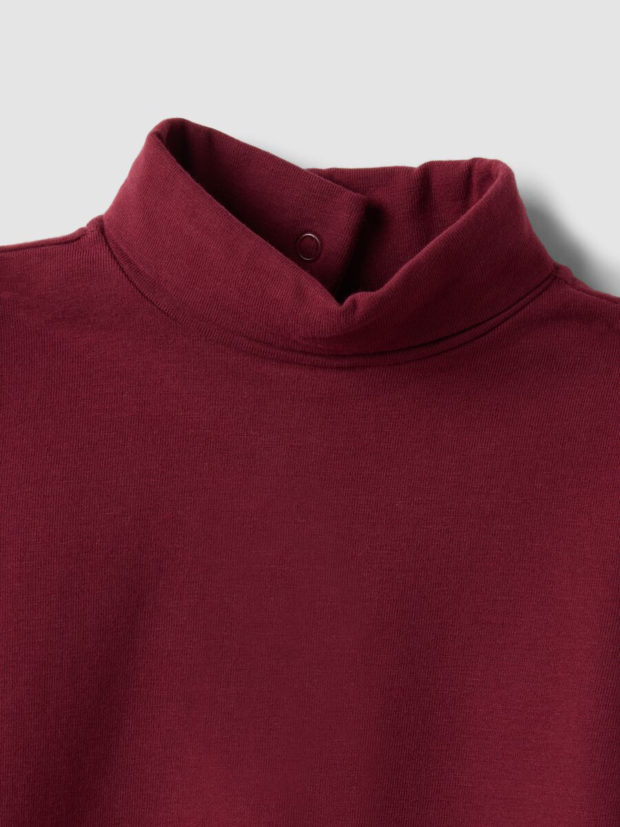 Maglietta rossa in cotone organico elasticizzato girocollo_2
