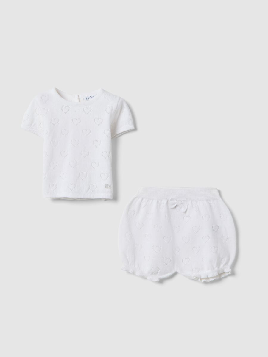 Set of white pure cotton t-shirt and shorts for baby girl with hearts_0
