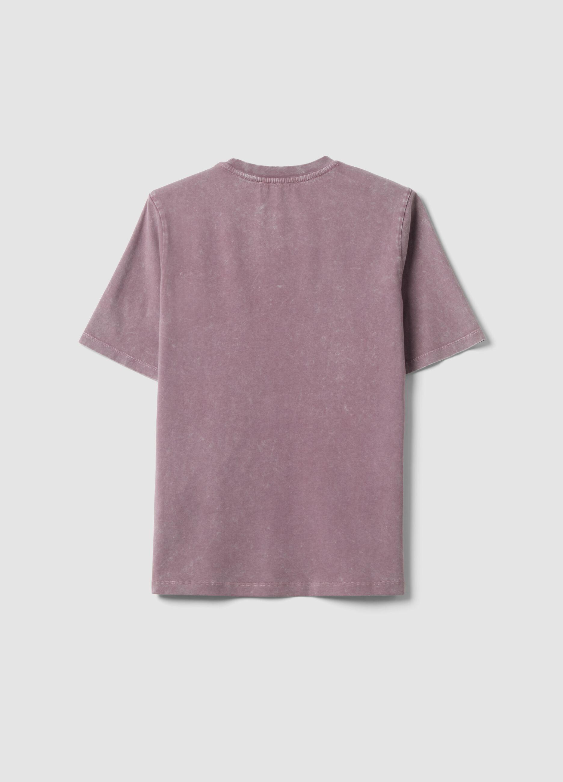 &Mu;&omega;&beta; T-shirt &alpha;&pi;ό 100% &beta;&alpha;&mu;&beta;ά&kappa;&iota; &mu;&epsilon; &phi;&lambda;&omicron;&rho;ά&lambda; &sigma;&tau;ά&mu;&pi;&alpha;, relaxed &epsilon;&phi;&alpha;&rho;&mu;&omicron;&gamma;ή