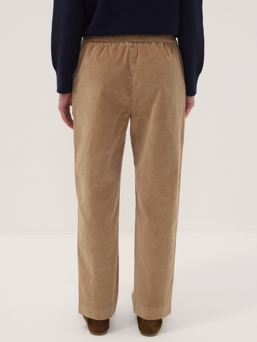 Beige gerippte Hose aus elastischer Baumwolle mit elastischem Bund_3
