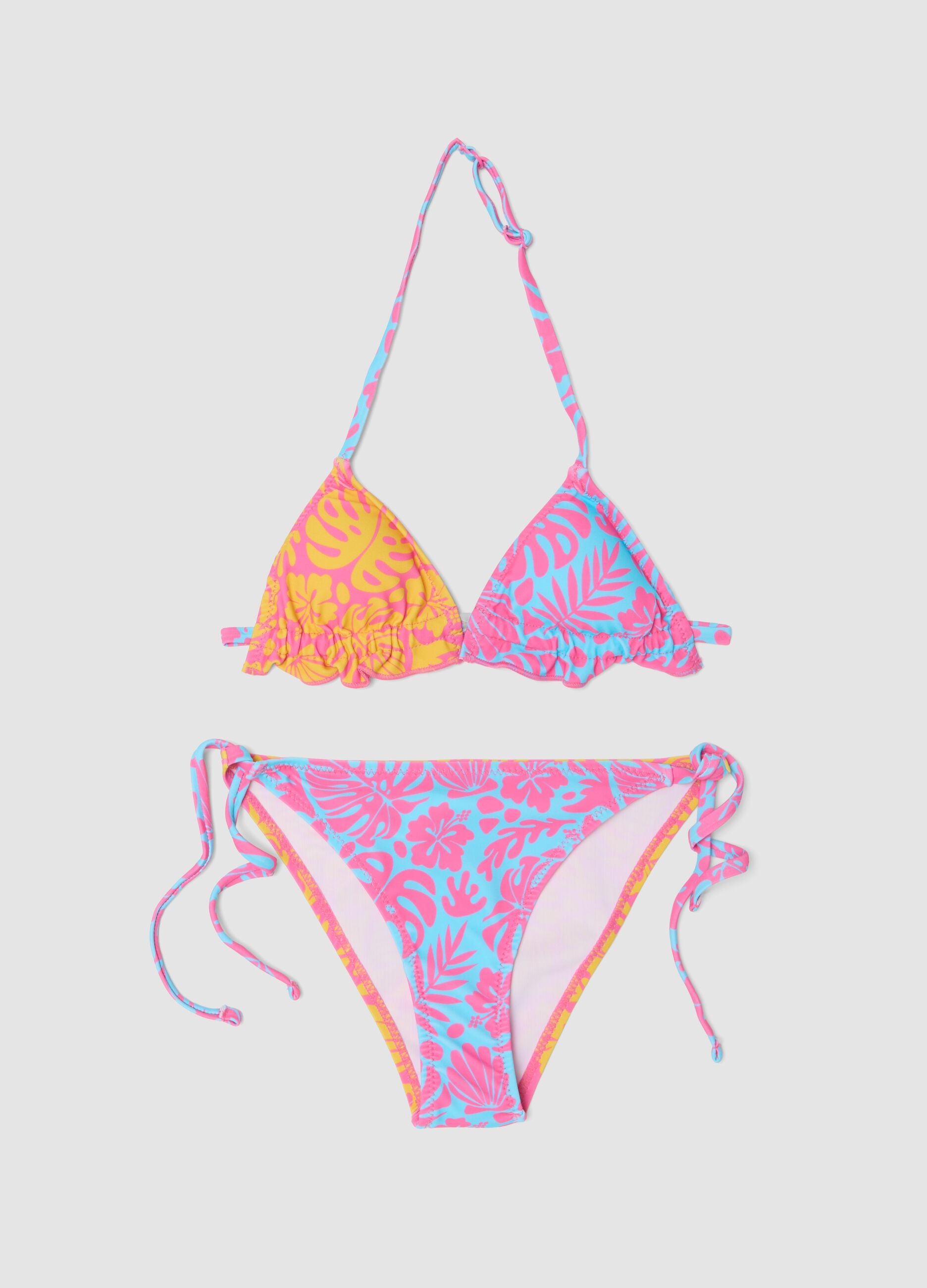 Pink stretchy bikini with tropical print