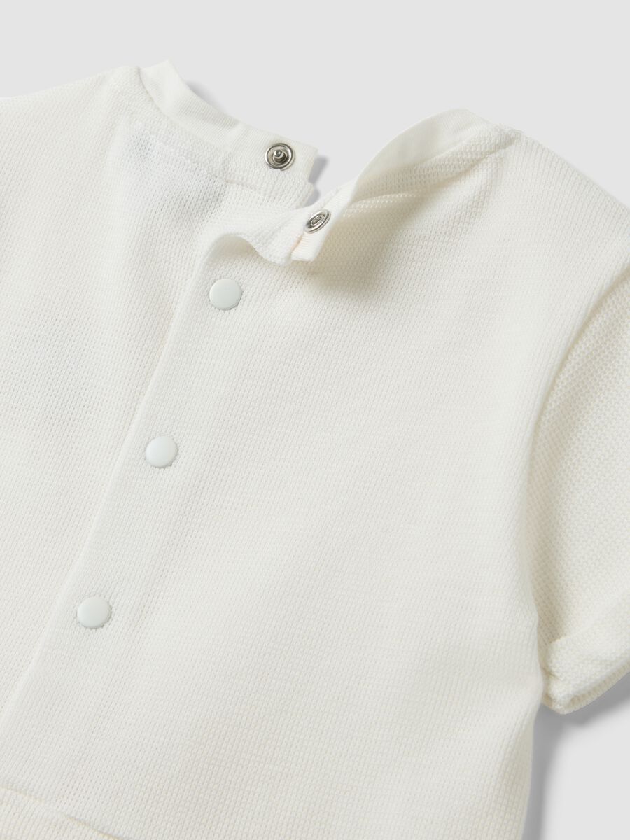 Newborn white pure cotton romper with short sleeves and embroidery_3