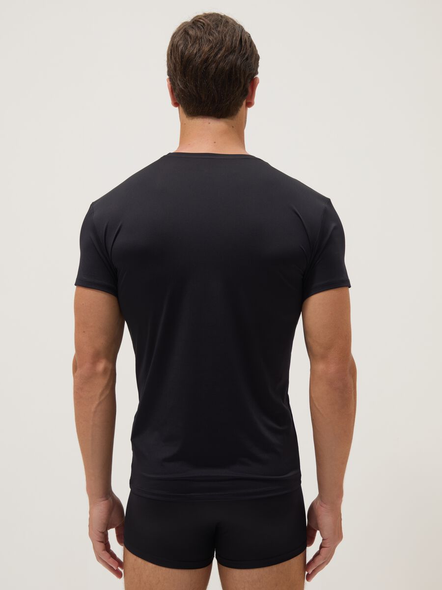 Pack de 2 camisetas azules de tejido el&aacute;stico_2