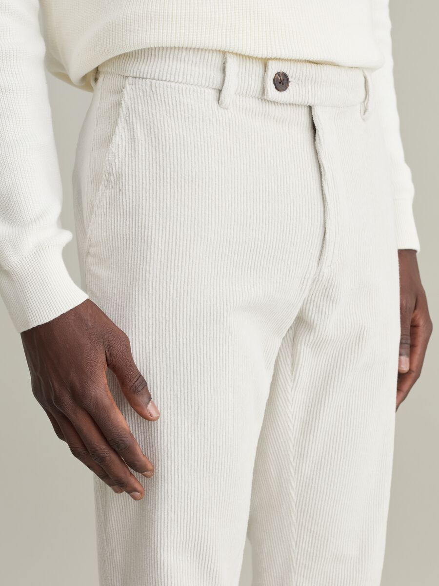 Contemporary stretch corduroy trousers_2