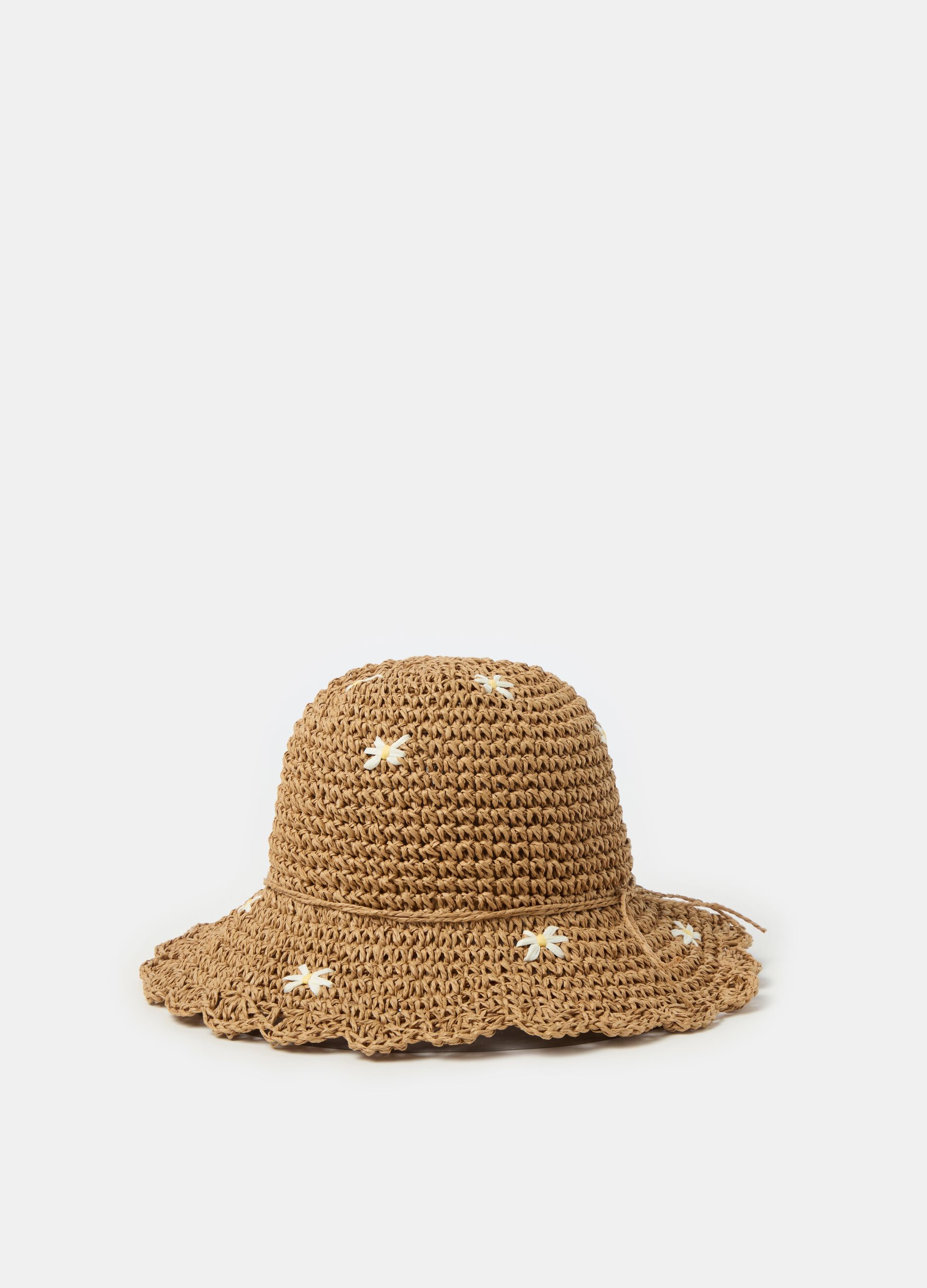 Straw hat with flowers
