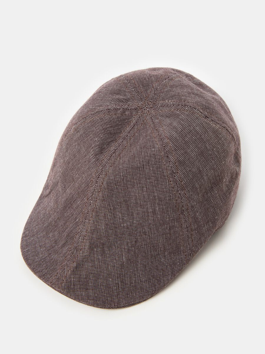 Flat cap in textured fabric_1