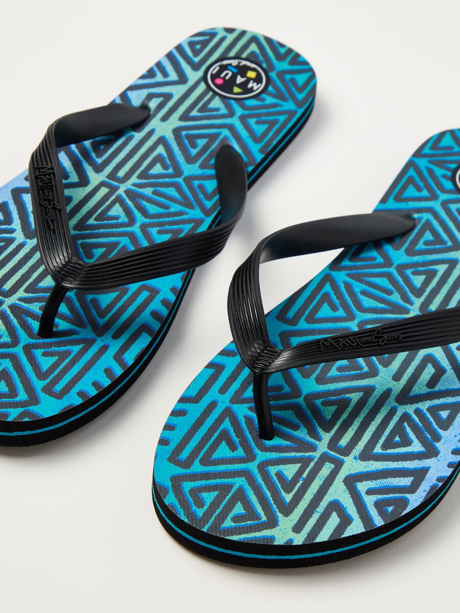 Thong sandals with geometric print_2