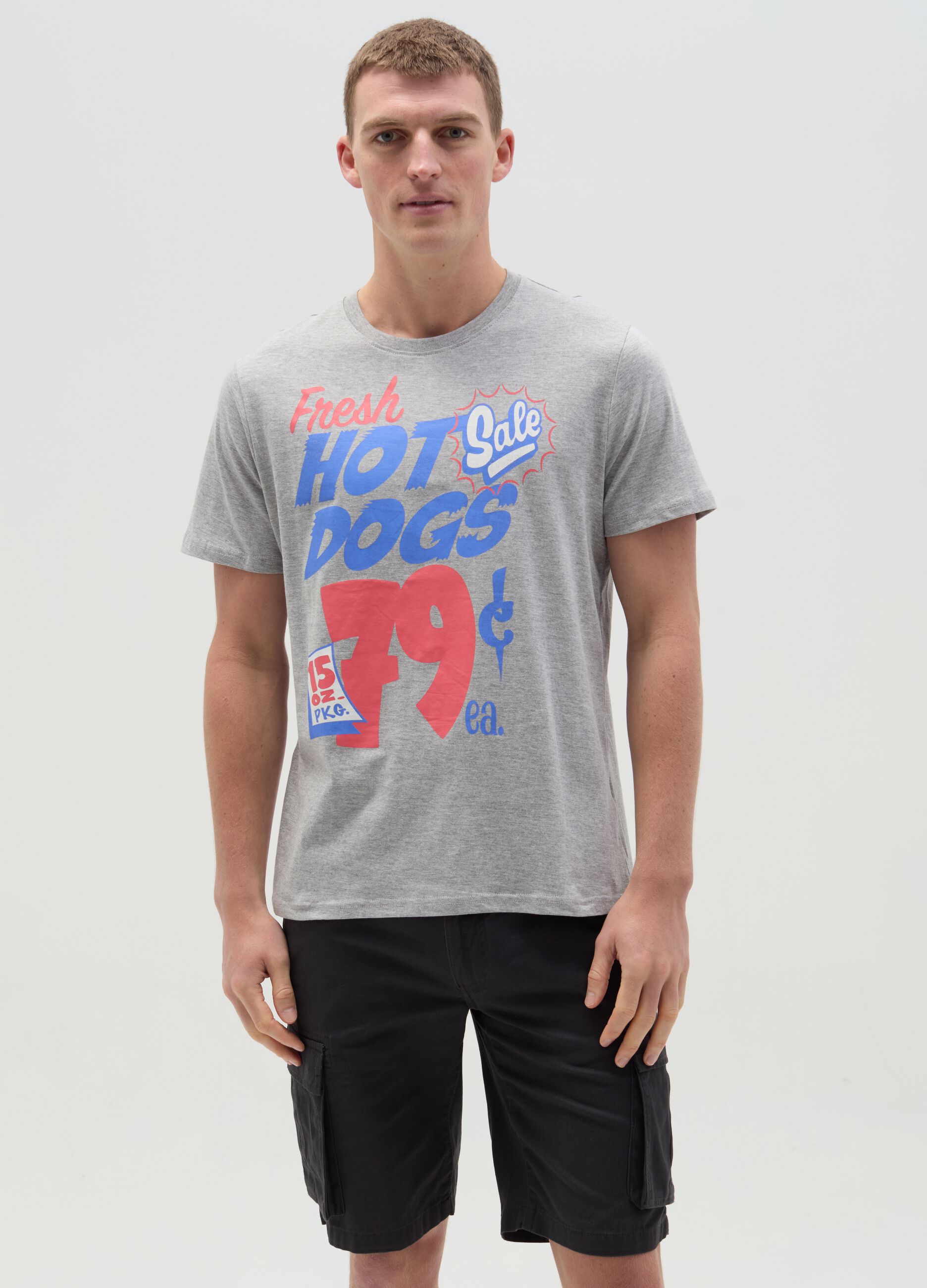 T-shirt con stampa hot dogs