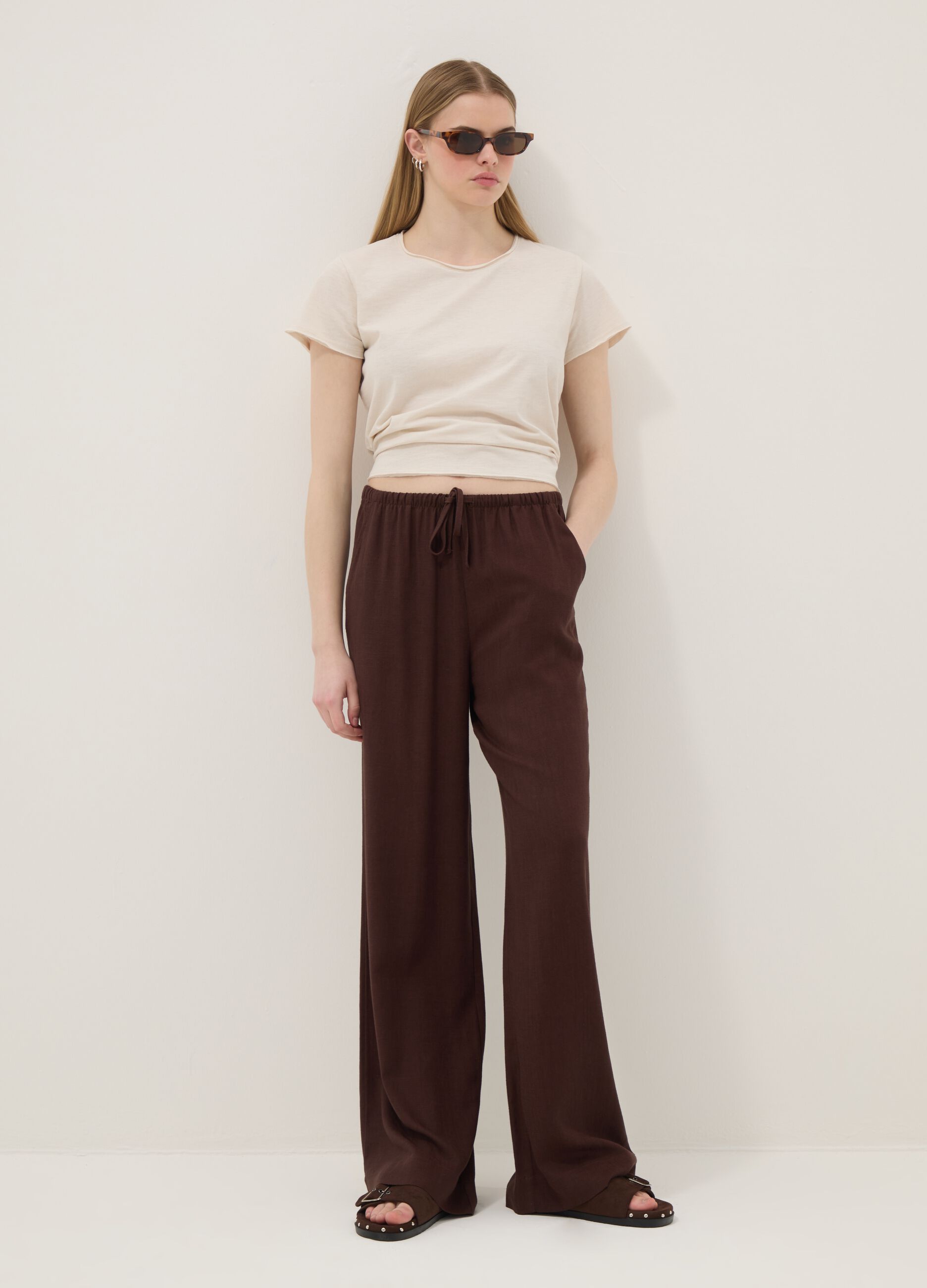 Brown viscose and linen blend joggers &ndash; relaxed fit