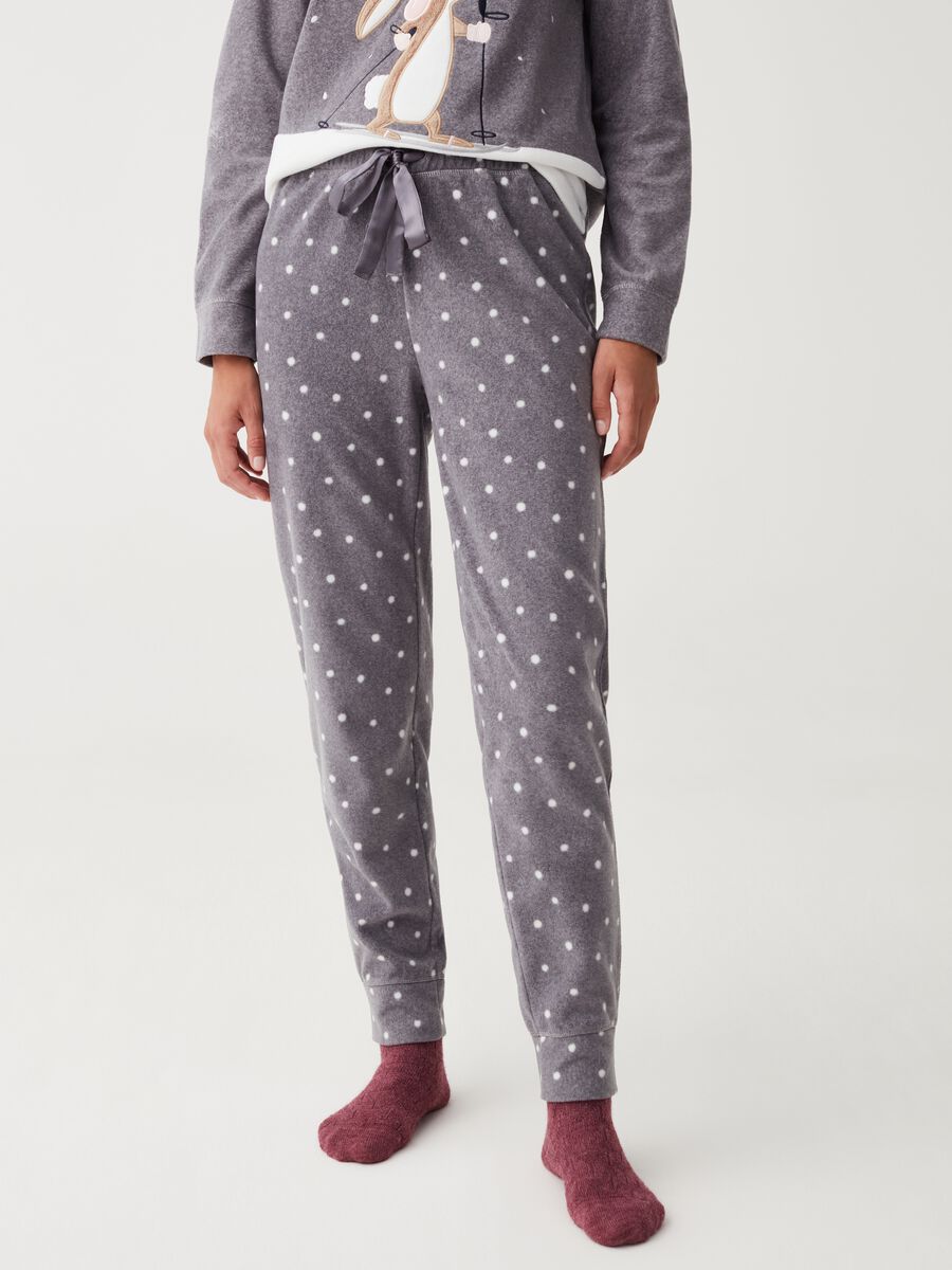 Pijama de tejido polar con bordado zorro navideño_3