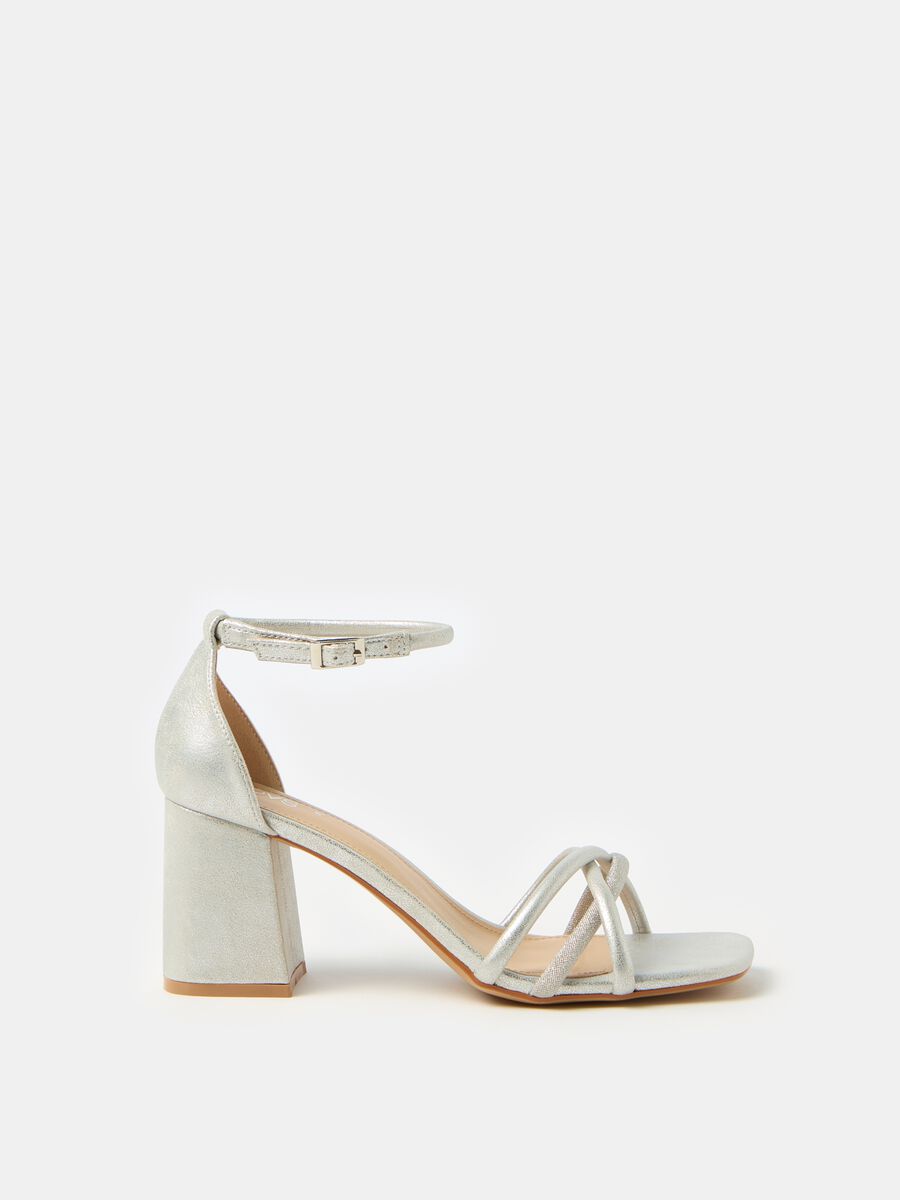 Silver sandals with criss-cross straps_0
