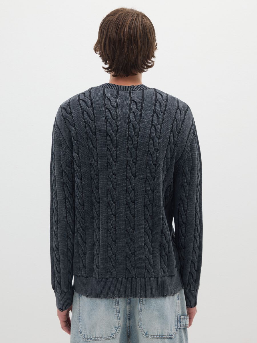 Grey pure cotton regular fit sweater_4