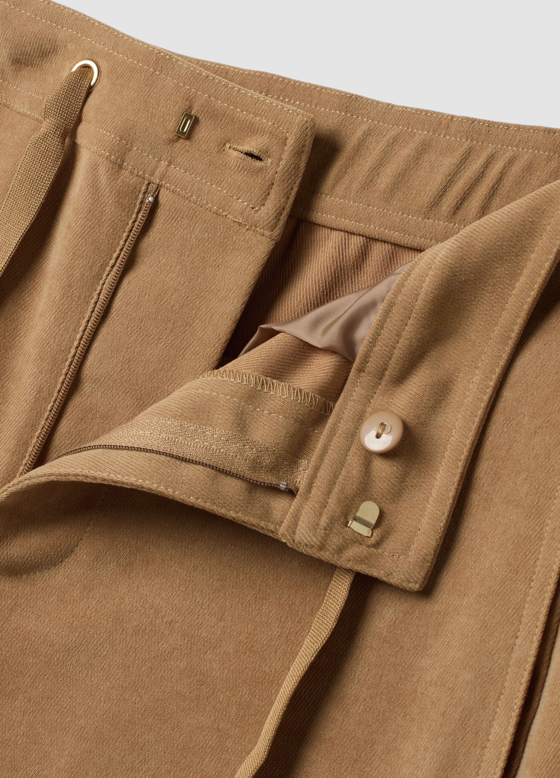 Beige Straight-Fit-Hose aus Stretchgewebe