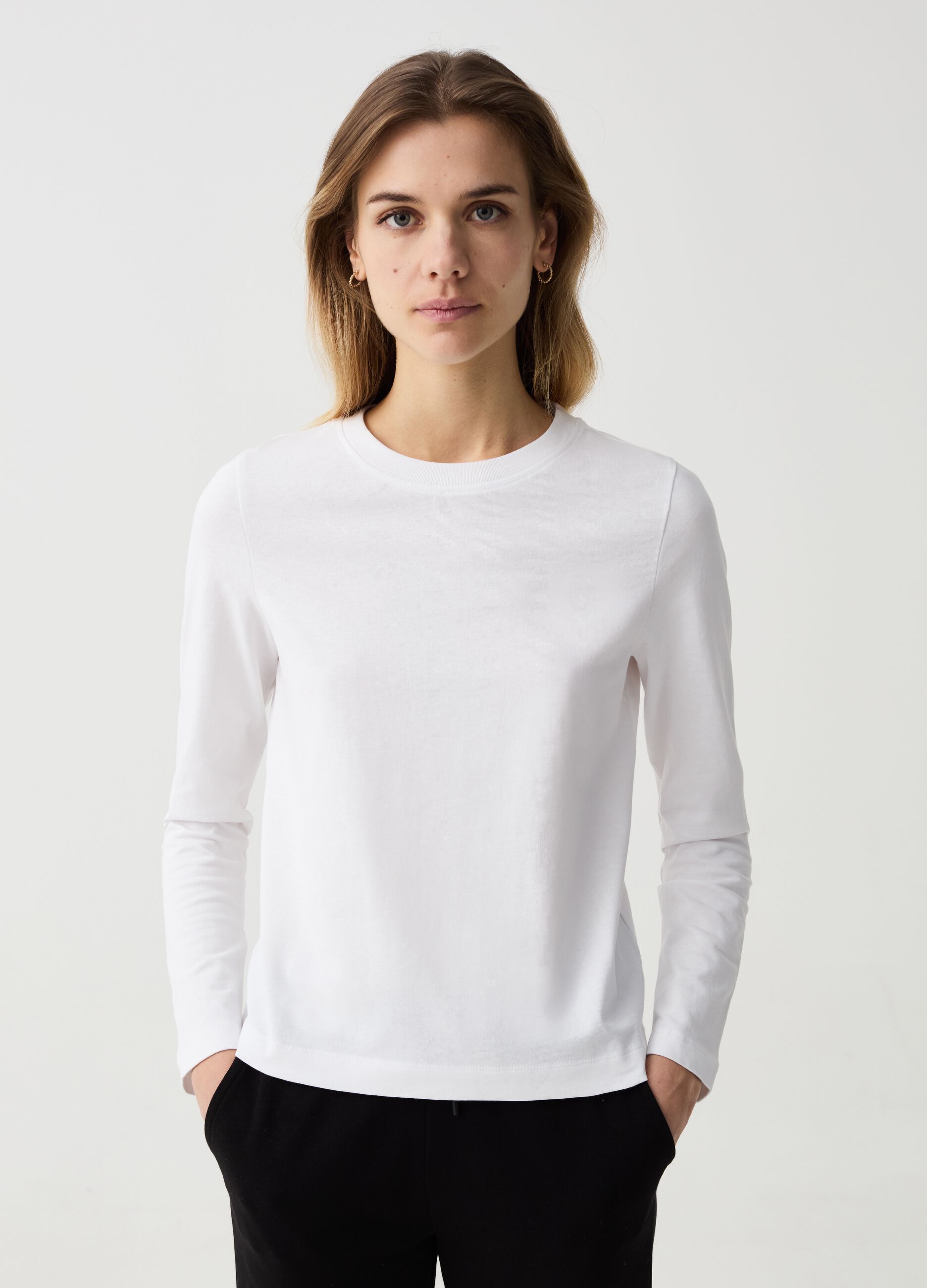 Essential cotton T-shirt with long sleeves