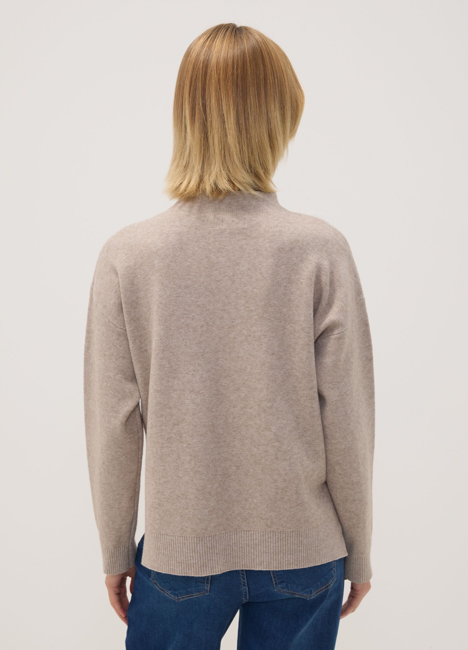 Camel viscose-blend jumper with sequin embroidery, regular fit