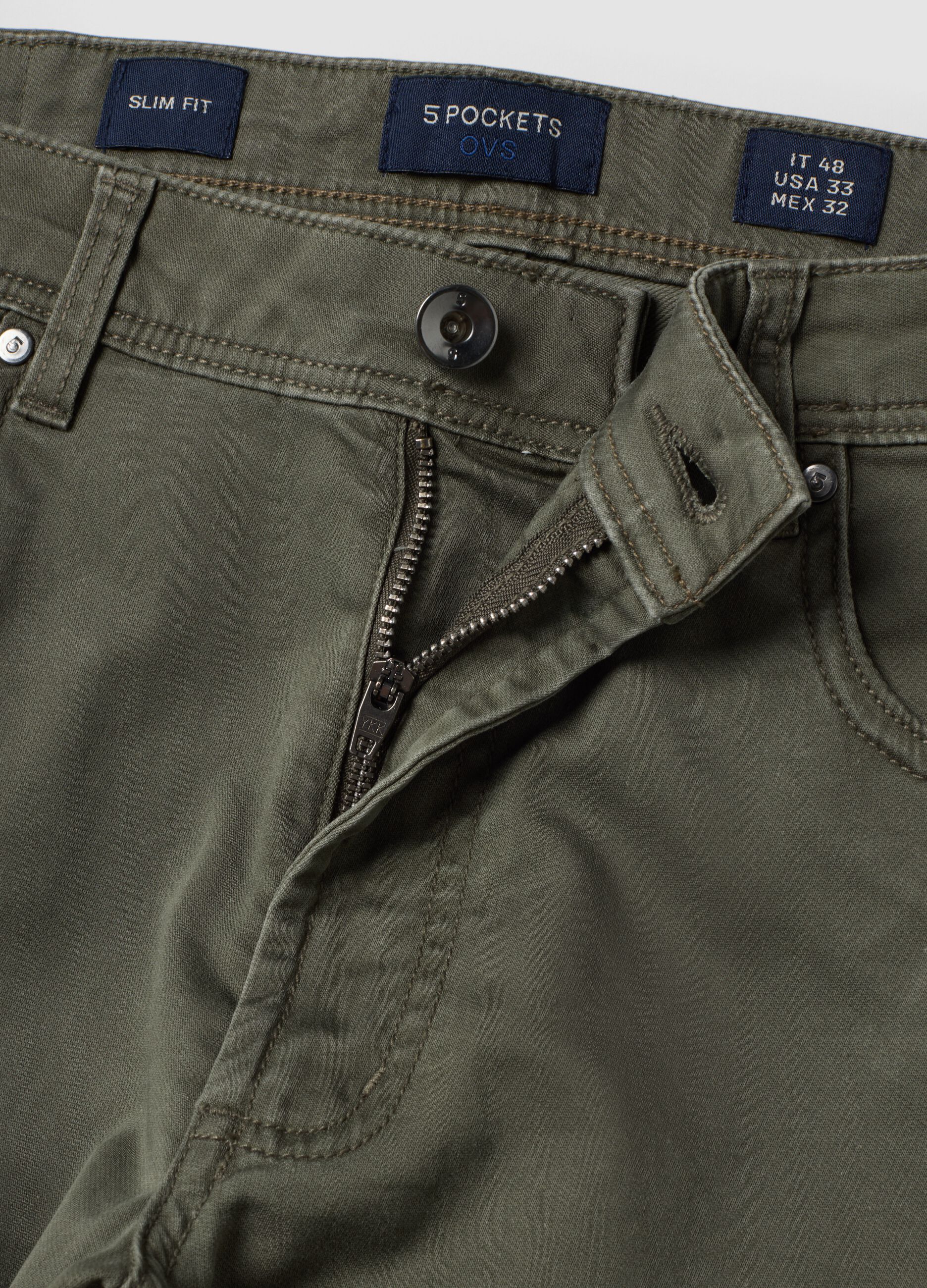 Gr&uuml;ne Slim-Fit-Hose aus elastischem Baumwoll-Dobby