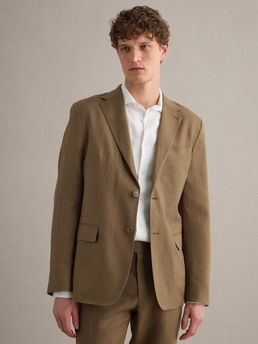 Blazer castanho de linho puro corte regular_1