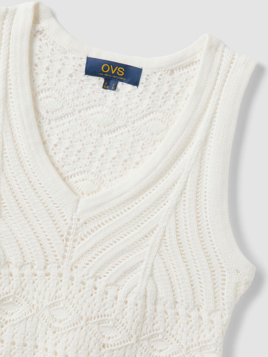 Wei&szlig;es Regular-Fit Tanktop aus reiner Baumwolle mit Lochstrickmuster_5