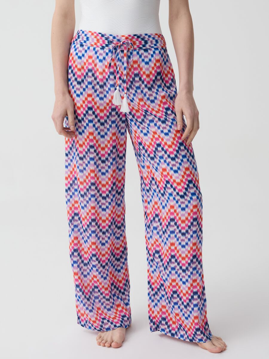 Beach cover-up trousers with pixel print_1