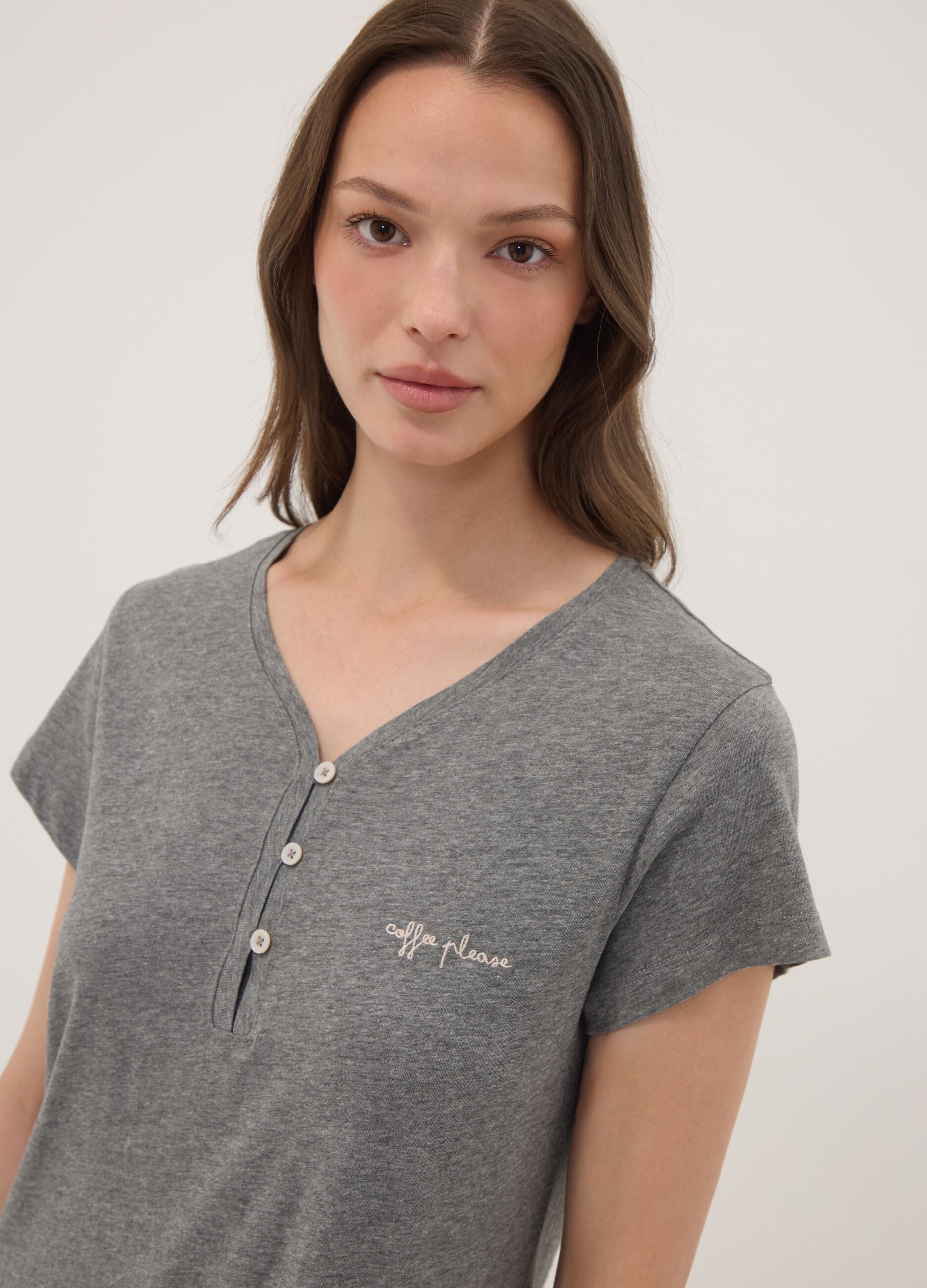 Grey nightdress in organic cotton and viscose blend