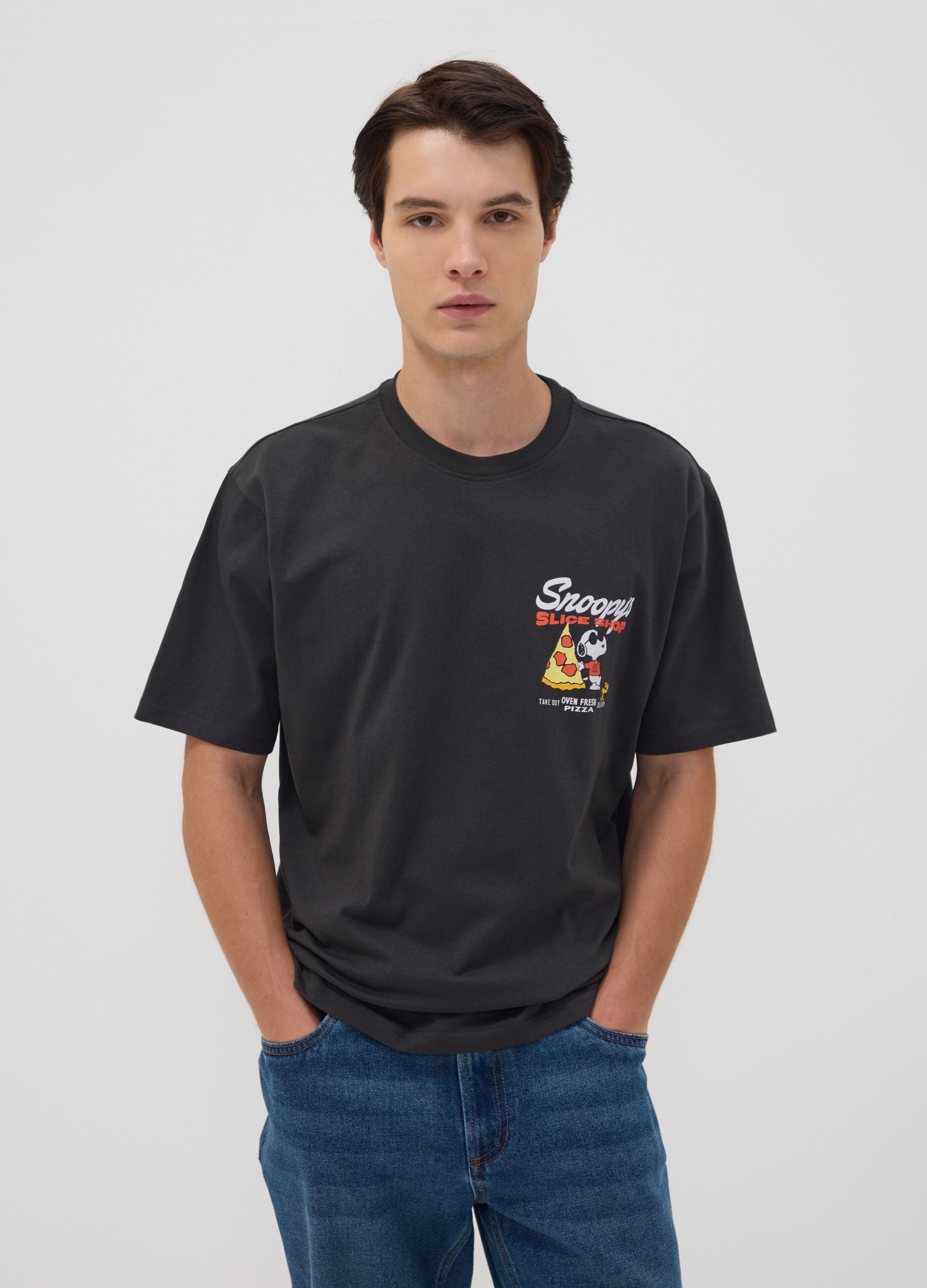 Grey pure cotton Peanuts printed T-shirt, relaxed fit
