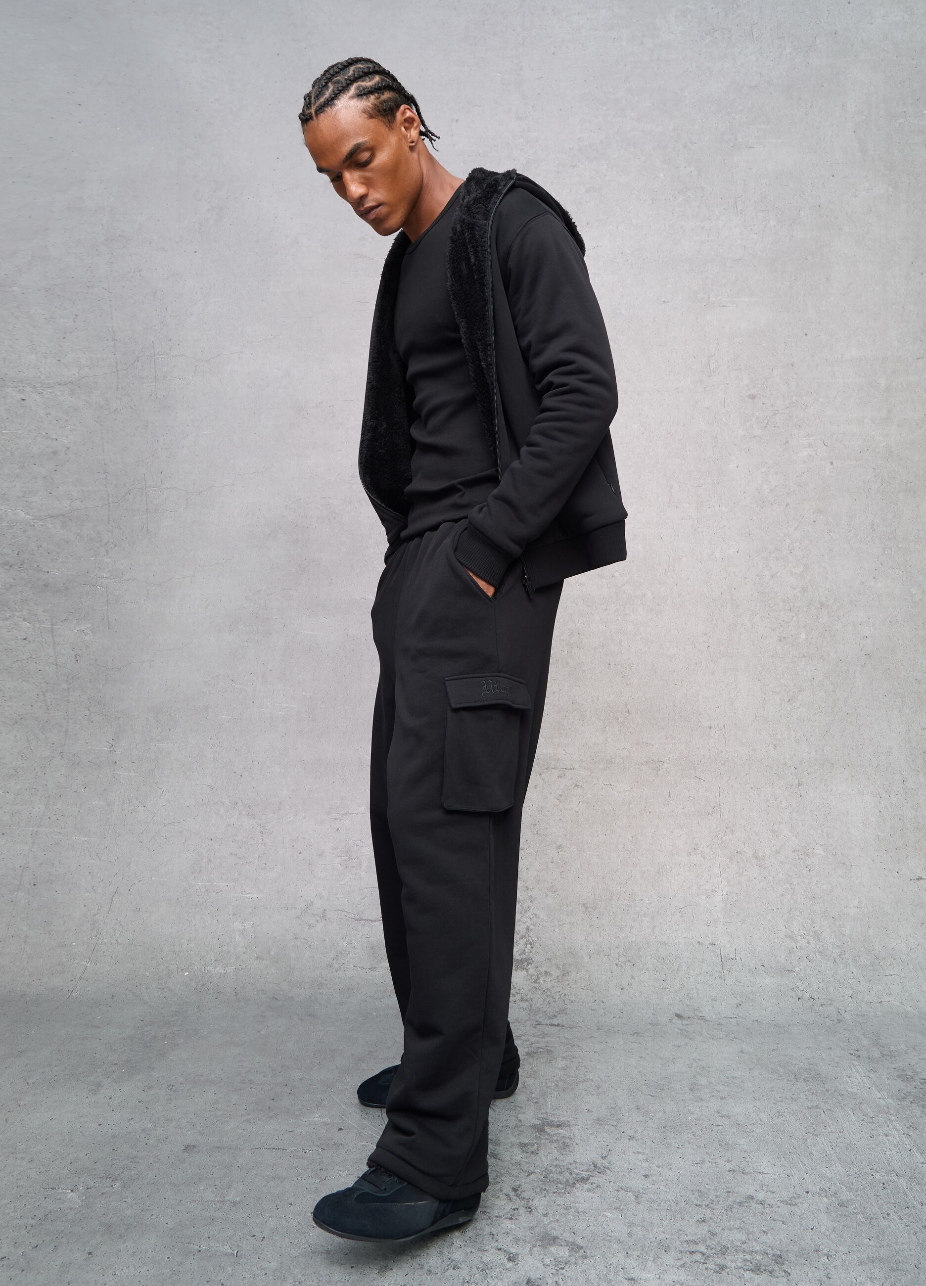 Teddy Cargo Sweatpants Black