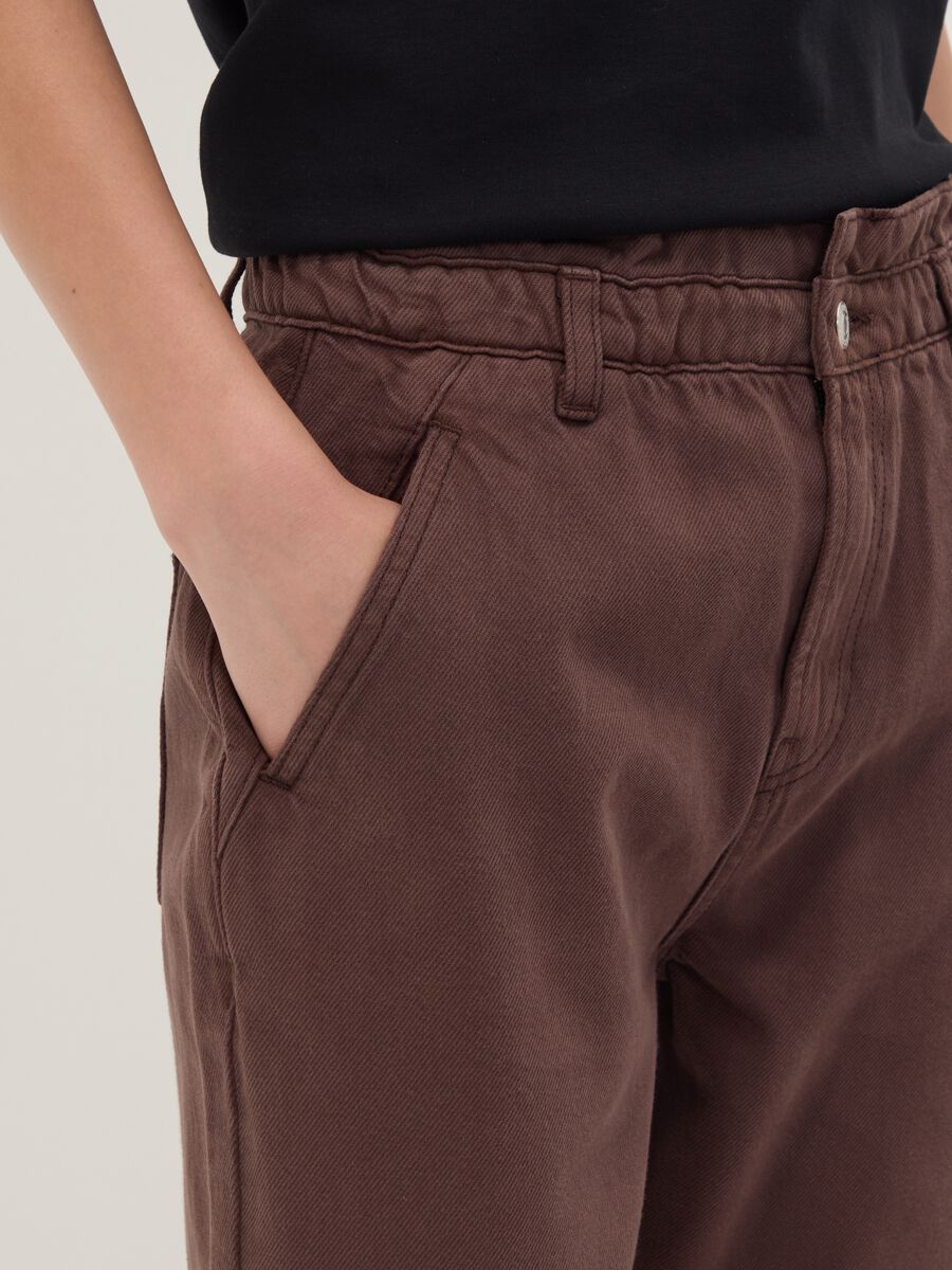 Brown baggy-fit pure cotton denim jeans with paperbag waist_3