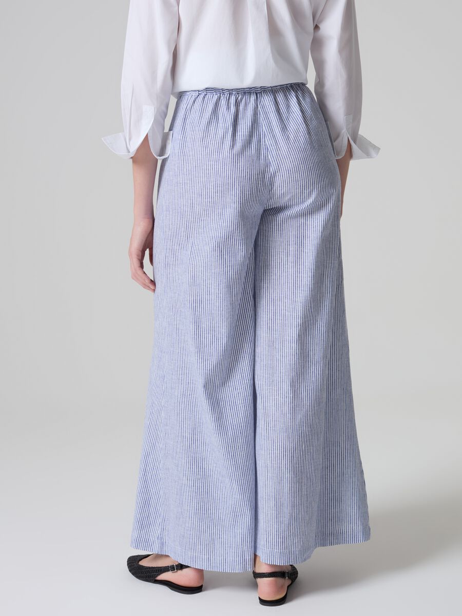Flare-fit wide-leg trousers_2