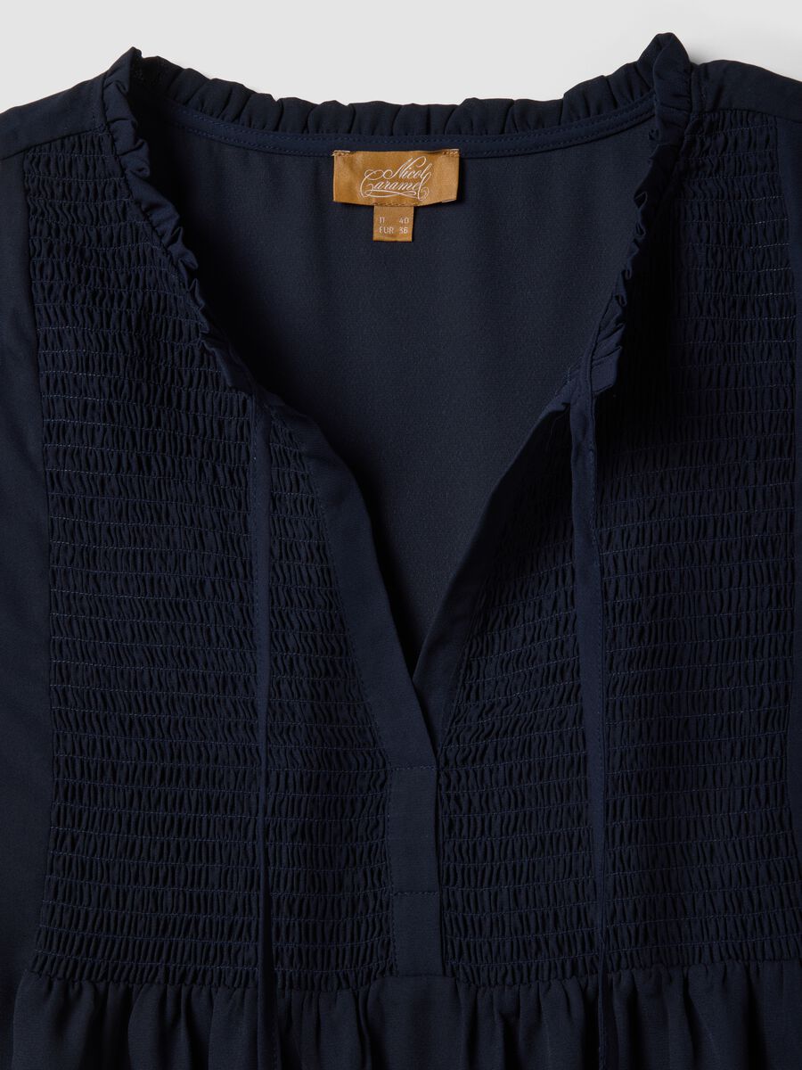 Blue maternity blouse in lightweight fabric_5