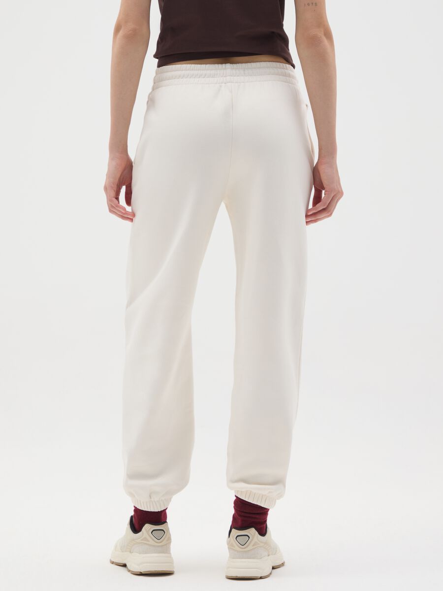 White cotton blend trousers with regular fit_2
